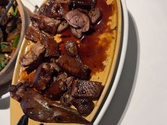 -八府香鸭·啫啫煲(华山路店)