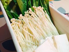 蔬菜拼盘-南城十里潮汕鲜牛火锅·鲜虾生滚粥(融汇老商埠店)