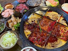 -正南齊北重庆老火锅(光华村直营店)