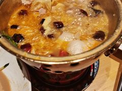 -关东小磨东北菜(上海长风大悦城店)