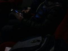 买个位置放包包-万达影城(锦华万达广场IMAX店)