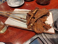 碳烤羊排-百彦蒙古包·碳烤羊排·手把肉(万江首店)