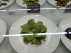 -鸿星花园酒家(银亿家园店)