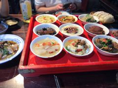 -蓝田九大碗民俗食府(蓝田店)