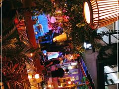 -城墙外BAR