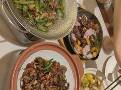 -小菜园新徽菜(无锡金悦广场店)