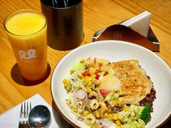 -POKEE VIA&Brunch·维娅(重庆来福士店)