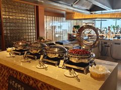 -东西风牛排馆周末烧烤自助(首都机场希尔顿店)