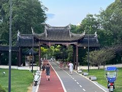-八大山人梅湖景区