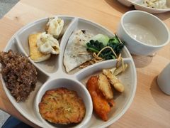 -素满香·全民食养自助(长宁龙之梦店)