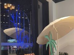 -TESLA 特斯拉(上海太古汇体验店)