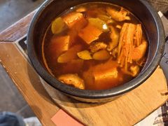 -草家酱蟹炭火烤肉店(珲春南路一店)