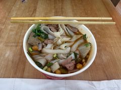 -江三王记牛杂馆(总店)