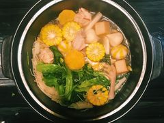 -东椰·海南椰子鸡火锅(朝阳门店)