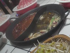 -伍师兄市井火锅(东部星悦天地店)