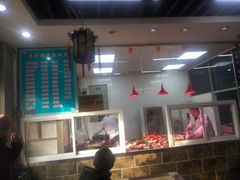 -老陆稿荐(西中市店)