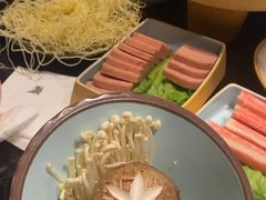 -雾山韩式烤肉·海南糟粕&椰子鸡火锅·海景餐厅(三亚绿发山海天JW万豪酒店)