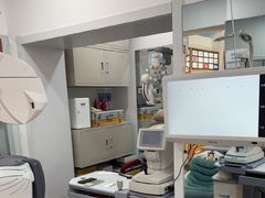 -豪门视光·星趣控·蔡司依视路眼镜代理商(中央大街店)