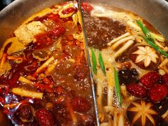 -湊湊火锅·茶憩(新中关购物中心店)