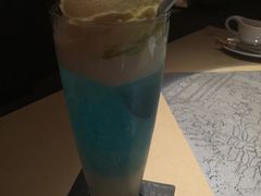 -穹六人间 people 6(岳阳路店)