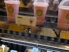 -爱达乐面包生日蛋糕(红光西华店)