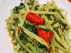 -泰堤坊(淡水体育馆店)