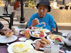-圆顶阁西餐厅(郑州索菲特国际饭店 )