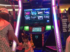 -爱玩嘉年华(龙湖源著天街店)