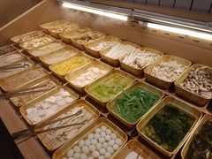 -捞小鲜虾滑海鲜自助火锅(嵊州吾悦店)