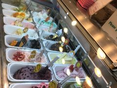 自助取餐区-柠檬车露(卖草地店)