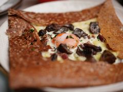 鸡蛋蘑菇熏肉荞麦可丽饼-RAC BAR(安福路店)