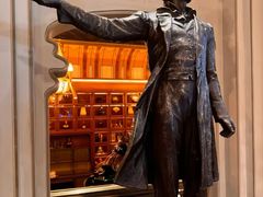 -波特曼西餐厅(中央大街店)