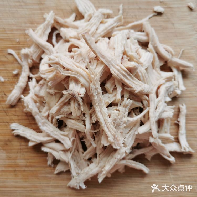 美味又减脂的秋葵鸡胸肉沙拉