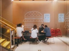 -麦当劳(新王府井店)