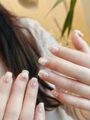 -HUII NAIL绘京美甲美睫会馆