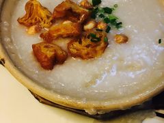 -新大咀港式茶餐厅(宝山万达店)