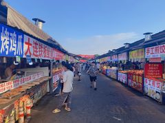 -大学城夜市大排档(凤栖路店)