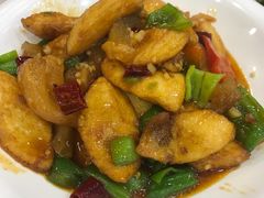 虎皮蛋烧牛筋-江城燕子大排档(江汉路步行街店)