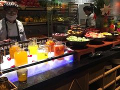 -领鲜活海鲜榴莲自助火锅(东门店)