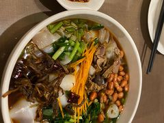 -湖泉水云间餐厅·弥勒地道菜(B座店)