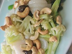 -大胡同天津菜·海肠捞饭·津门皮皮虾锅贴一绝(西姜井店)