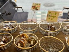 -雀食面包店(钟楼店)