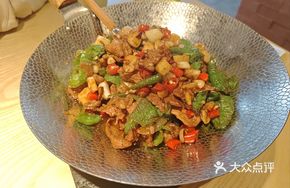 Stir-Fried Pork with Bird's Eye Chilies