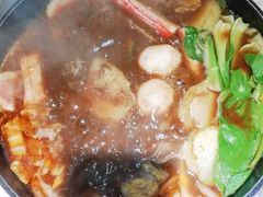 -运气牛自助酱大骨火锅(南京东路店)