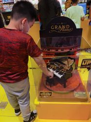 -乐高授权专卖店(朝阳大悦城店)