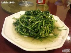 不记得什么蔬菜了-旭龙鱼头王(航华店)