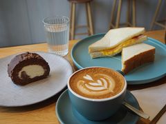 -尤加利咖啡馆