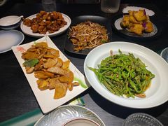 -梧桐树下(云锦世家店)