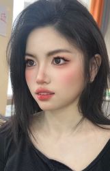 -爱的化妆工作室(雅地天际店)