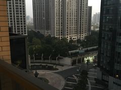 -上海品尊辉盛名致精品酒店公寓